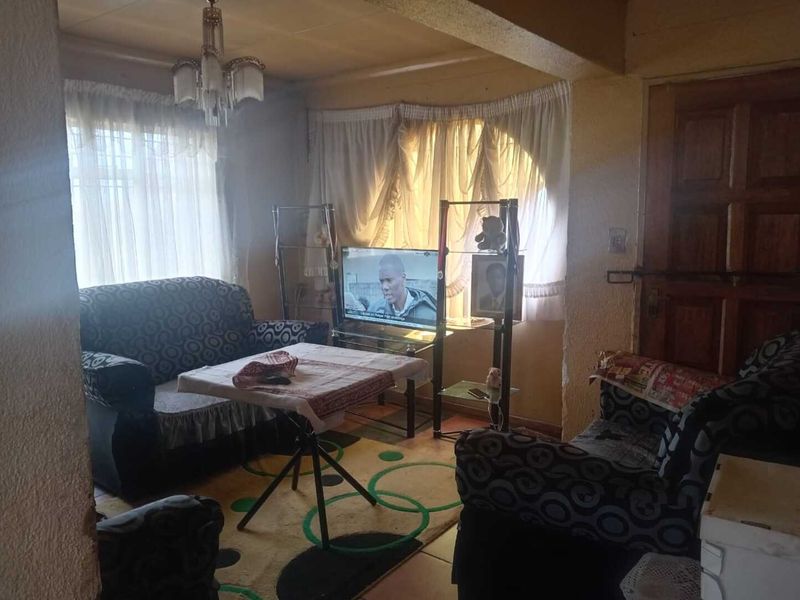 House For Sale In Evaton - Photo 7
