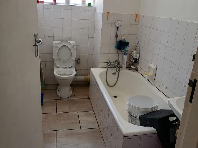 1-Bedroom Apartment for Sale in Vereeniging – Secure & Well-Located - Photo 5