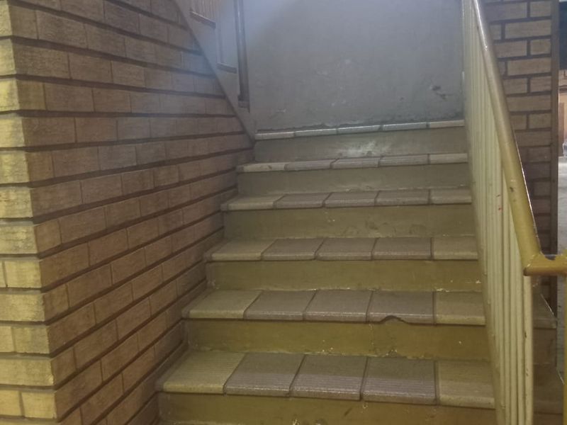 1-Bedroom Apartment for Sale in Vereeniging – Secure & Well-Located - Photo 7