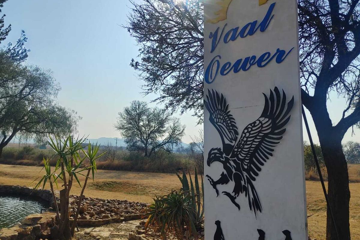 Vacant Land for Sale in Vaaloewer – Includes  Building Plans - Photo 4
