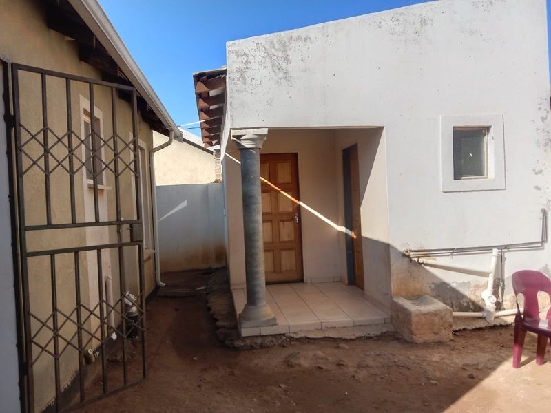 **🏡 Property For Sale - Photo 5