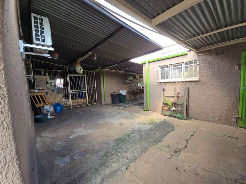 Spacious family home for sale - Photo 3