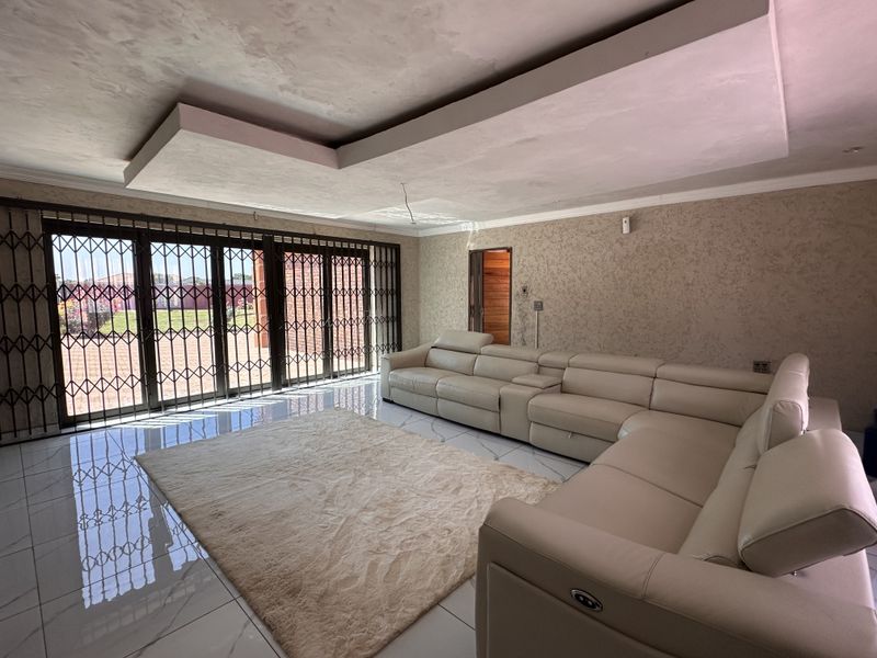 House Pending Sale In Evaton - Photo 8