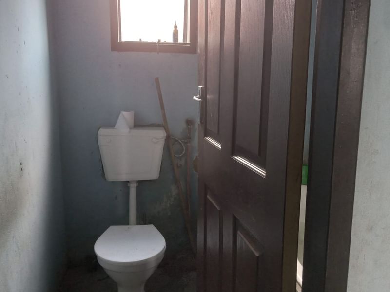 2 Bedroom house for sale - Photo 7