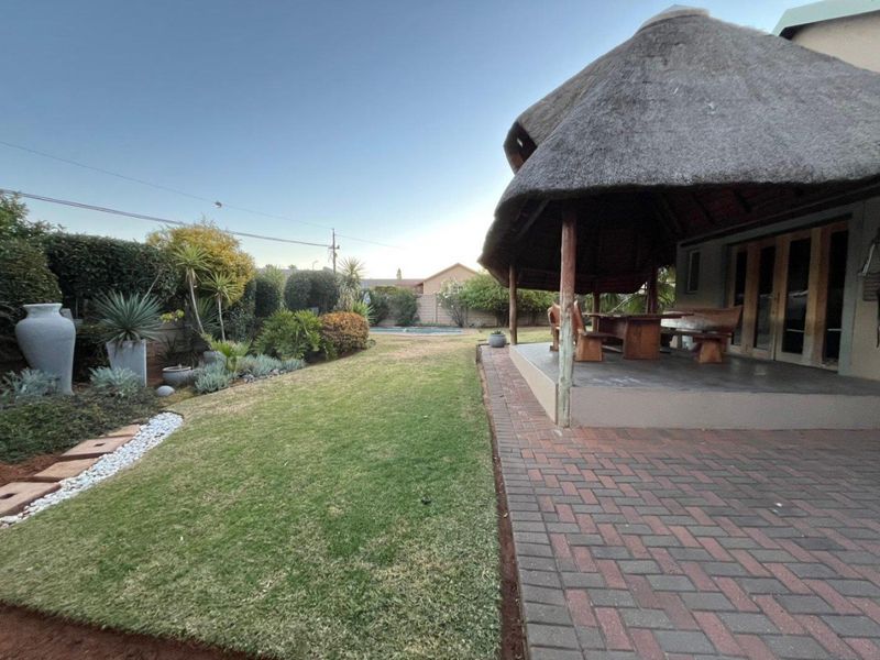 Beautiful 3 bedroom house - Photo 8