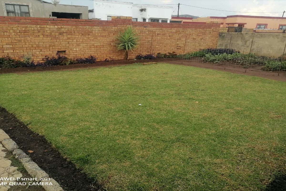 For Sale: Neat 2-Bedroom Home in a Convenient Location - Photo 3