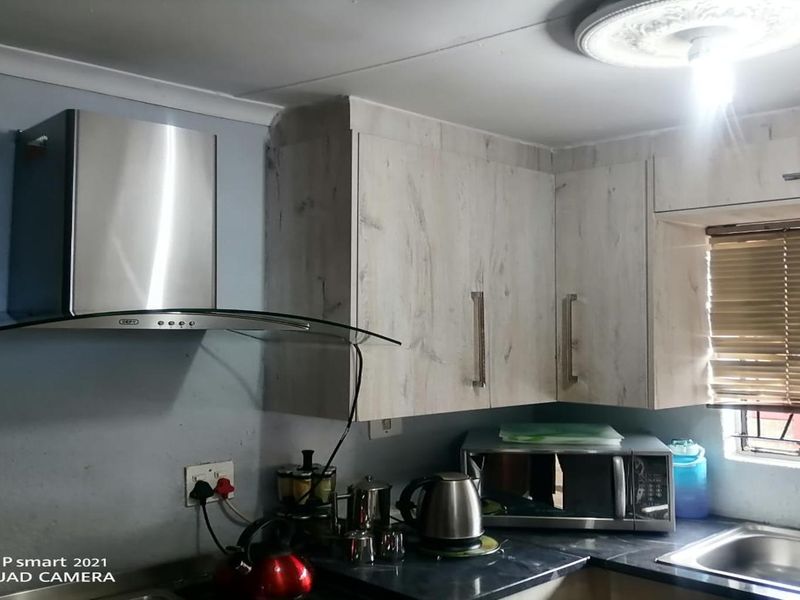 For Sale: Neat 2-Bedroom Home in a Convenient Location - Photo 9