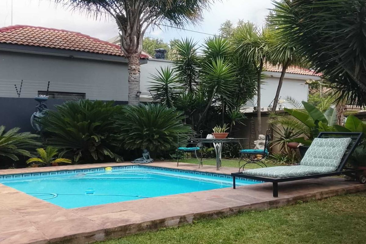 Beautiful 4-Bedroom Home in Secure Estate – Newly Renovated - Photo 3