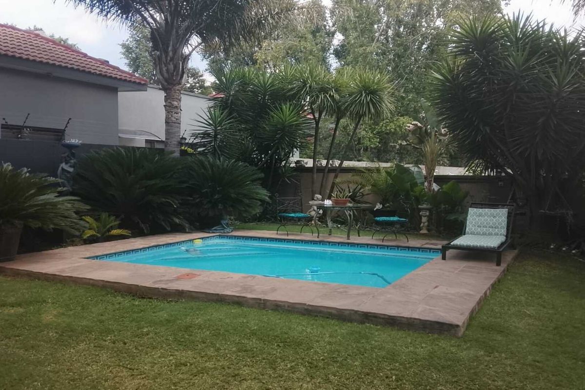 Beautiful 4-Bedroom Home in Secure Estate – Newly Renovated - Photo 4