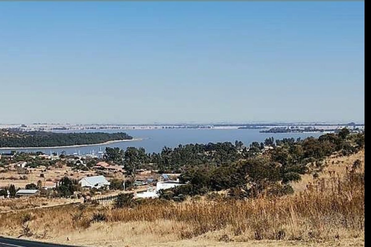 Prime 1100m2 Vacant Stand – Your Dream Escape in Vaal Marina - Photo 3