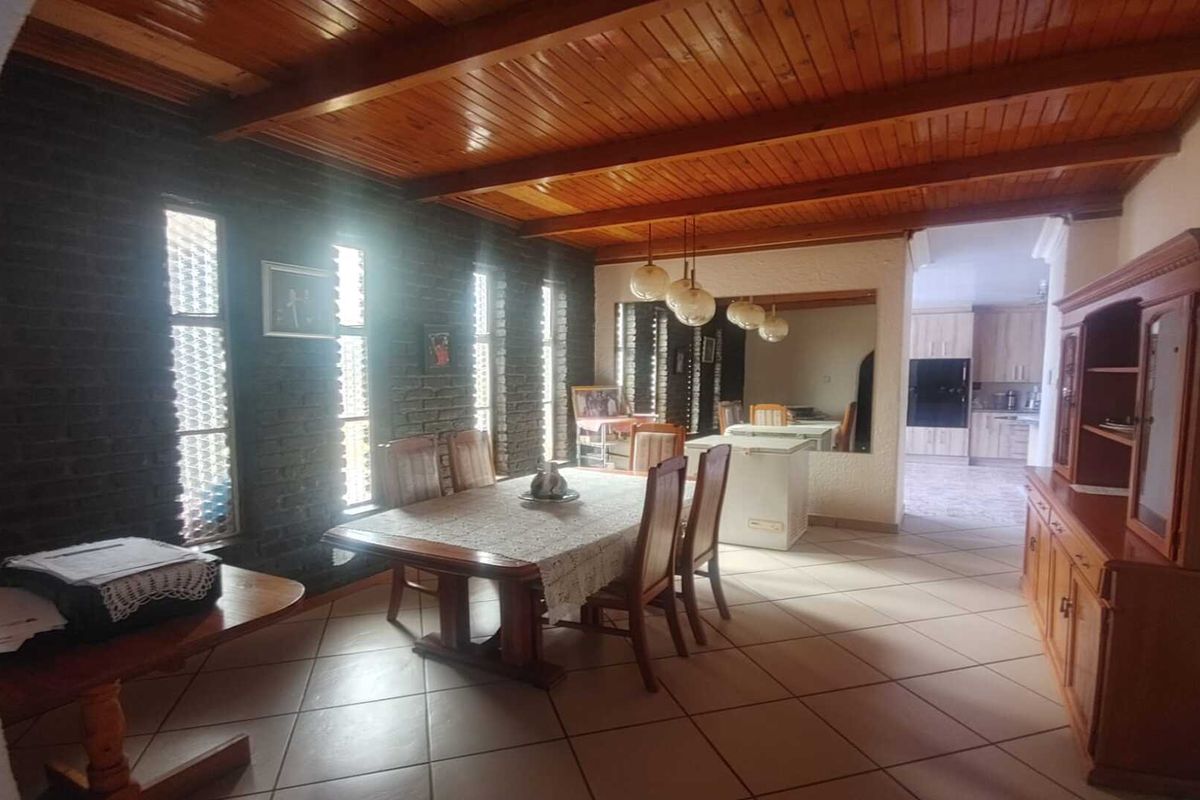 Secure, Spacious Living in Sonlandpark – Ideal Family Home - Photo 3