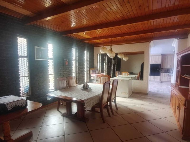 Secure, Spacious Living in Sonlandpark – Ideal Family Home - Photo 3