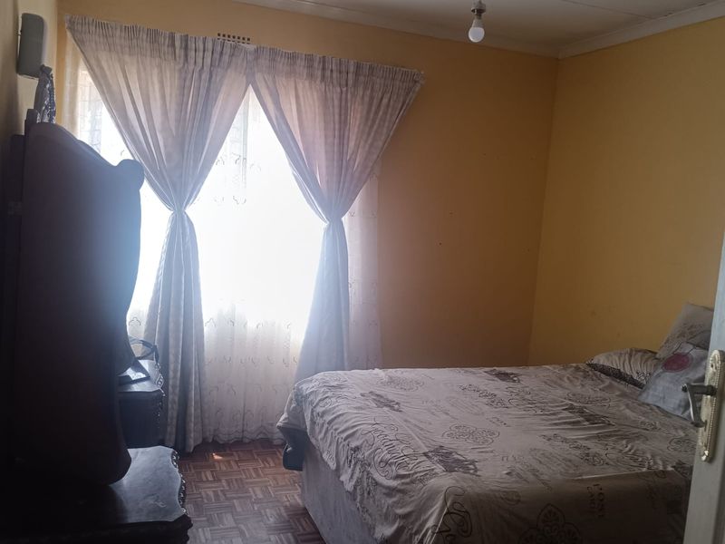 Spacious family home for sale - Photo 6