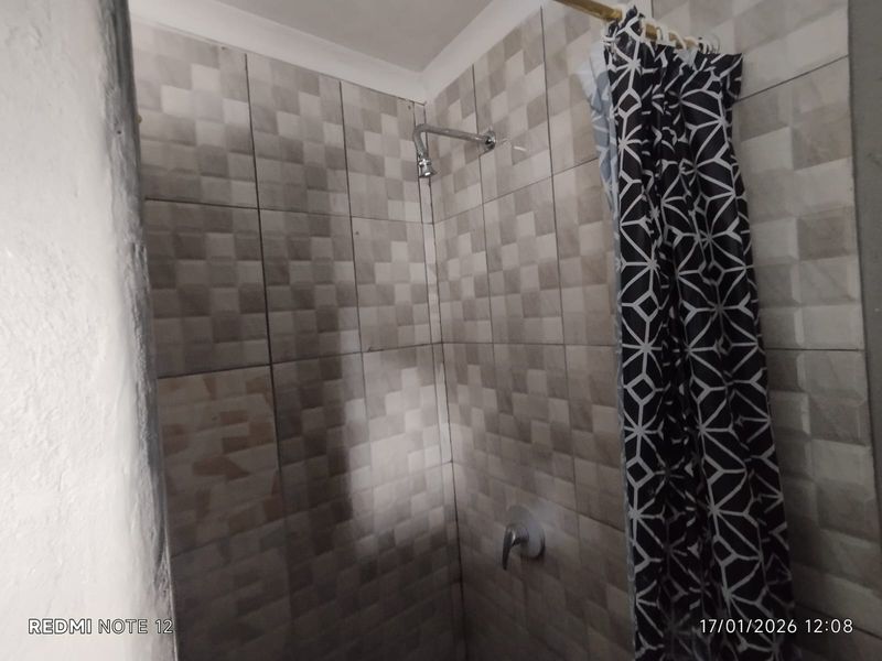 9-Bedroom Cluster Investment Property for Sale - Photo 6