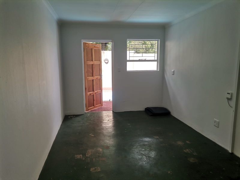 Beautiful Townhouse for Sale in SE3 – Prime Location - Photo 4
