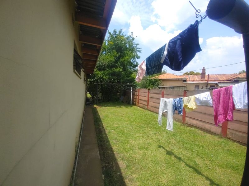 Income-Generating Property for Sale – Prime Central Location - Photo 5