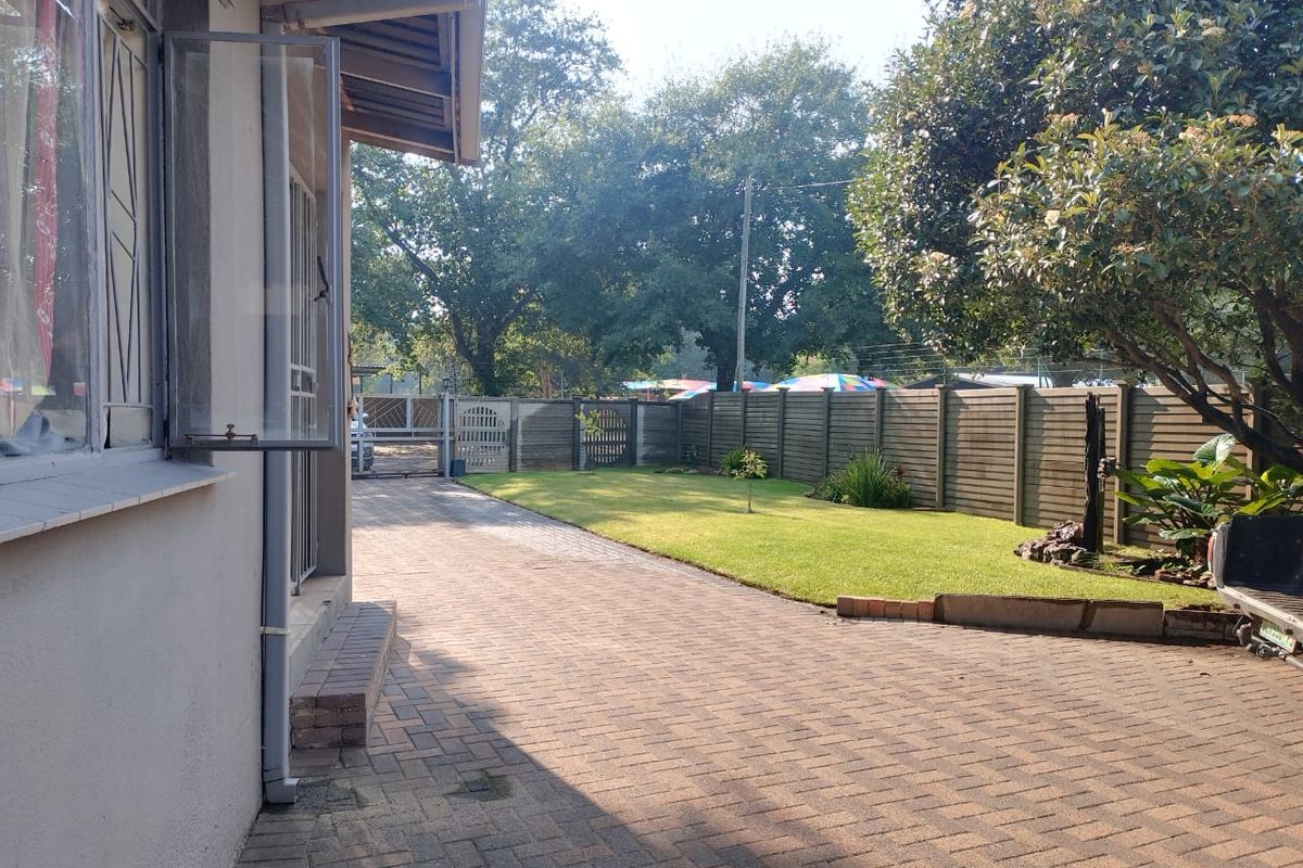 1 bedroom flat to let - Photo 5