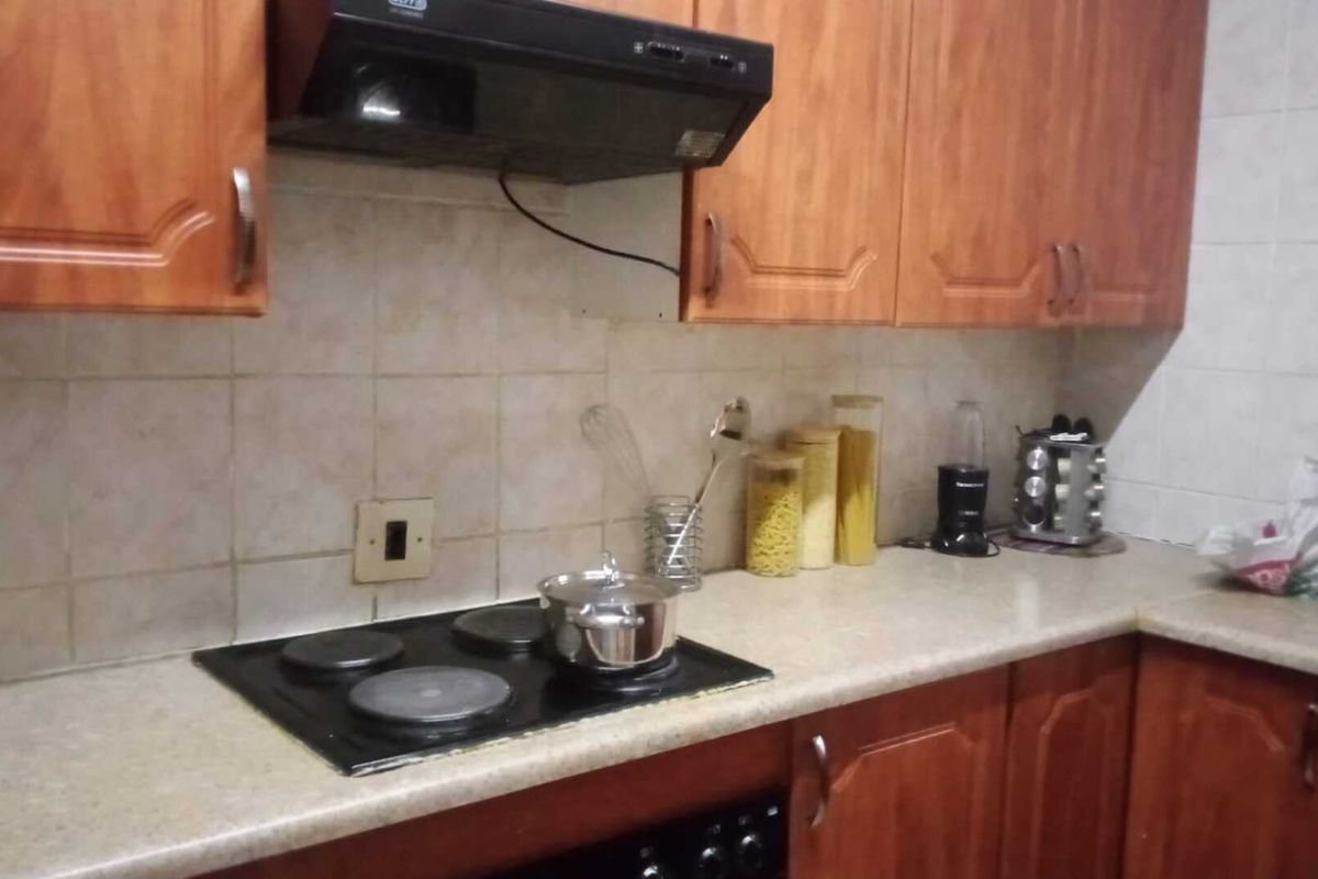 second floor unit - Photo 4