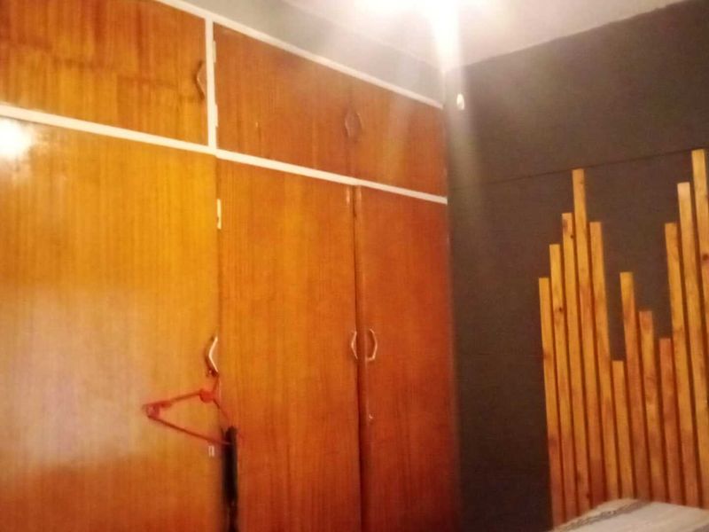 second floor unit - Photo 6