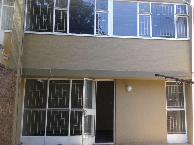 2 Bedroom flat for rent - Photo 1