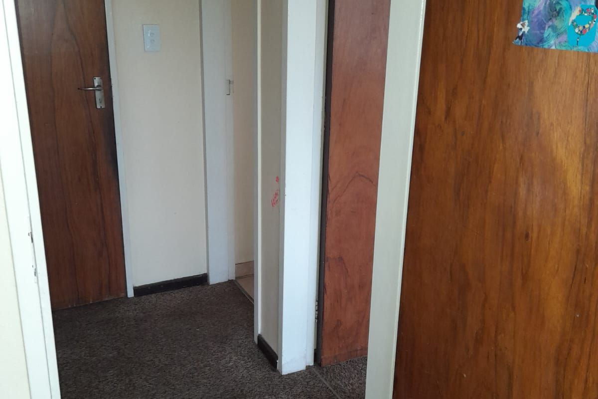 2 Bedroom flat for rent - Photo 2