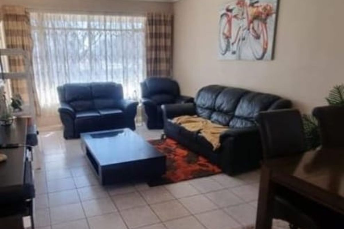 Neat 2-Bedroom Apartment for Sale in CW2 - Photo 5
