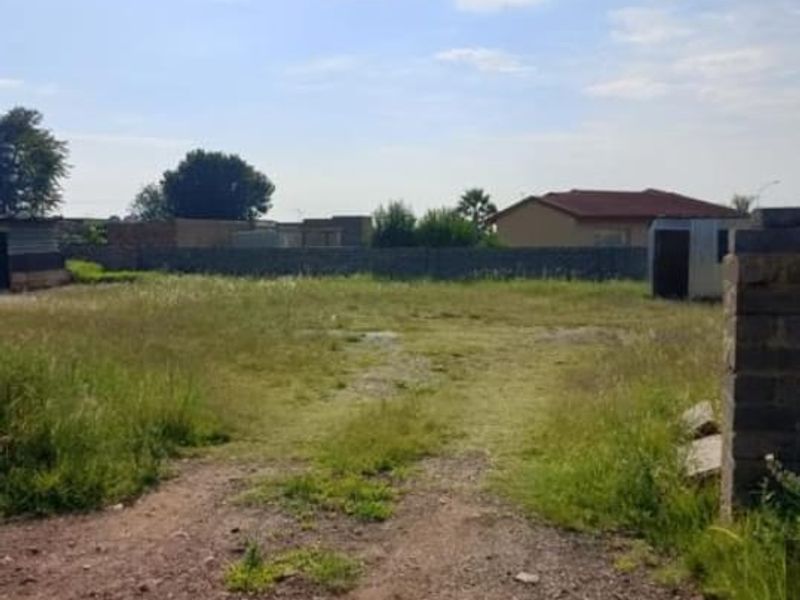 vacand land - Photo 1