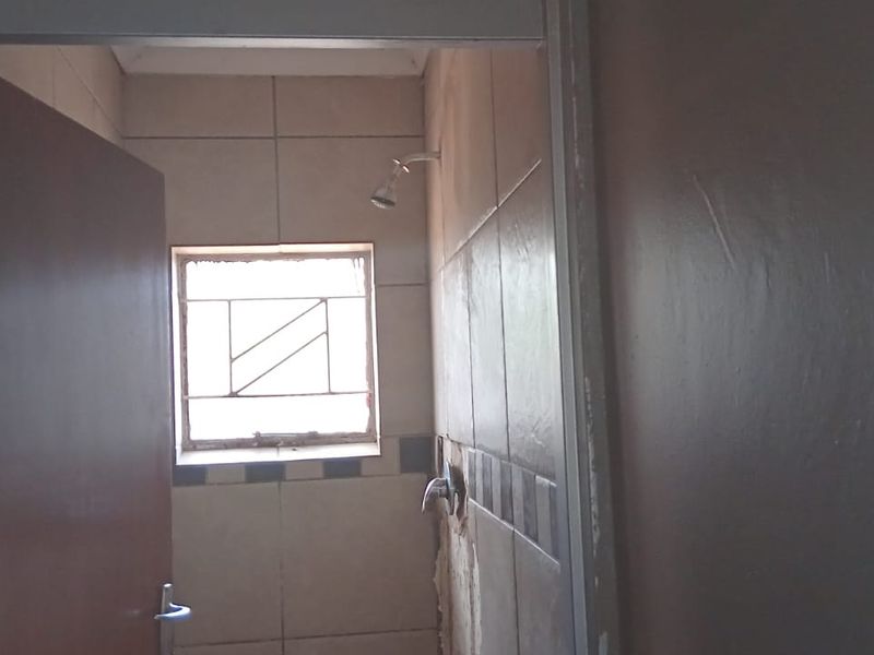 Investment / Rental Opportunity! 🏠 - Photo 8