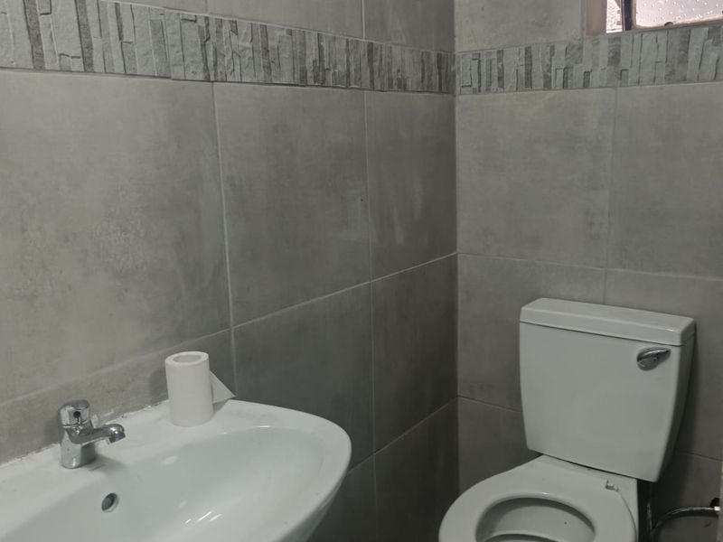 Investment / Rental Opportunity! 🏠 - Photo 4