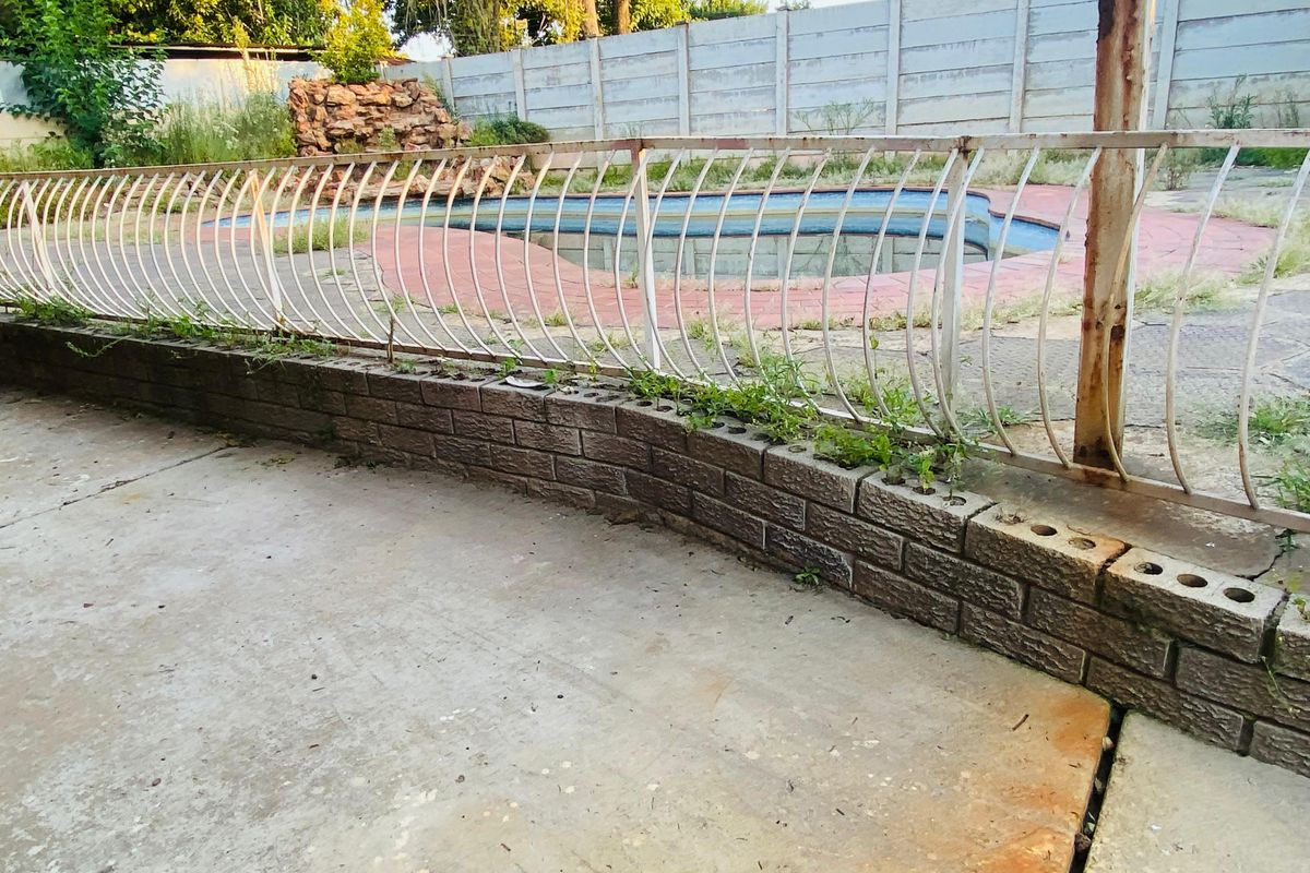 Spacious family home for sale - Photo 5