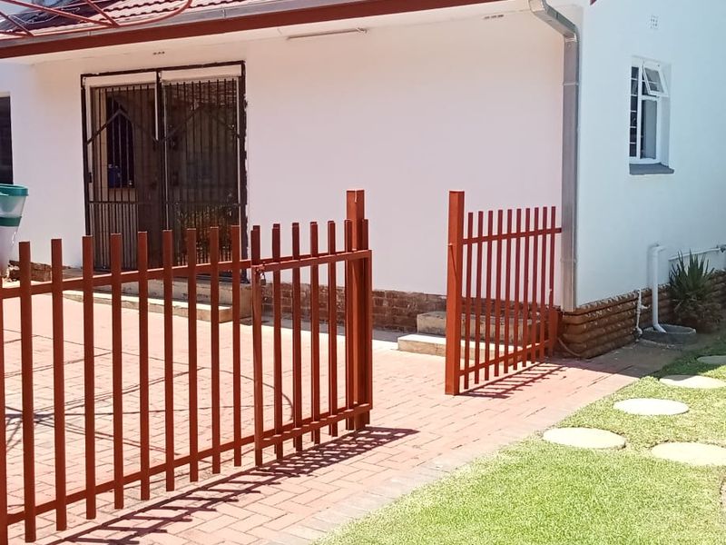 Spacious family home for sale - Photo 4