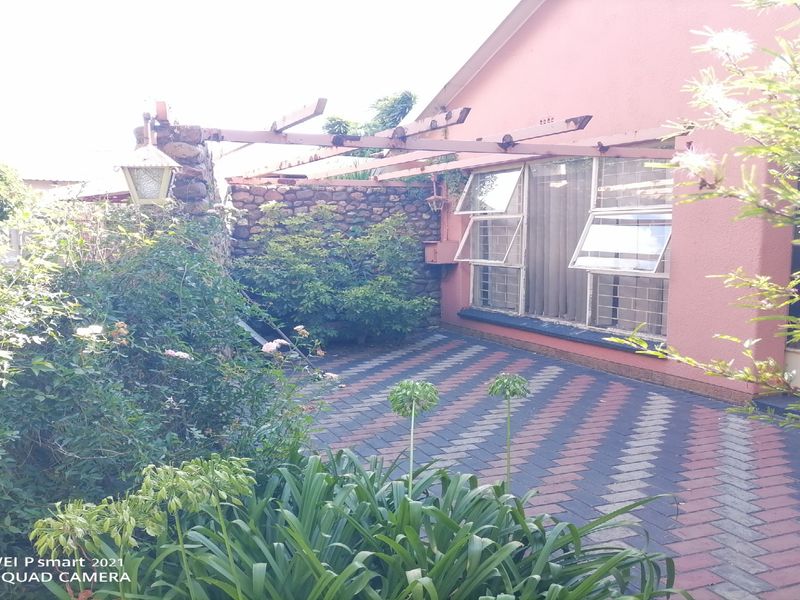 High-Yield Student Accommodation Opportunity | Next to VUT - Photo 1