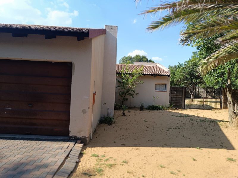 Spacious family home for sale - Photo 3