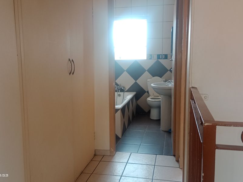 ✨ Beautiful 2 Bedroom Townhouse To Rent – Water & Electricity Included! ✨ - Photo 7