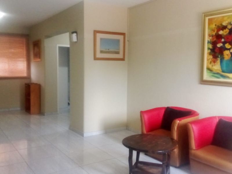 spacious and well-maintained apartment Cw1 - Photo 3