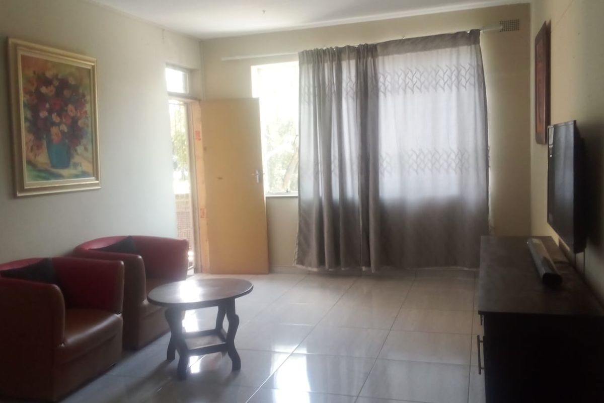 spacious and well-maintained apartment Cw1 - Photo 2