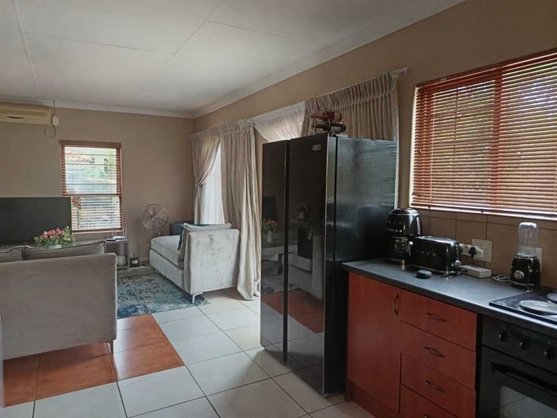 3 Bedroom Home for sale in Tuscany Villas, Vaaloewer -Near the River - Photo 5
