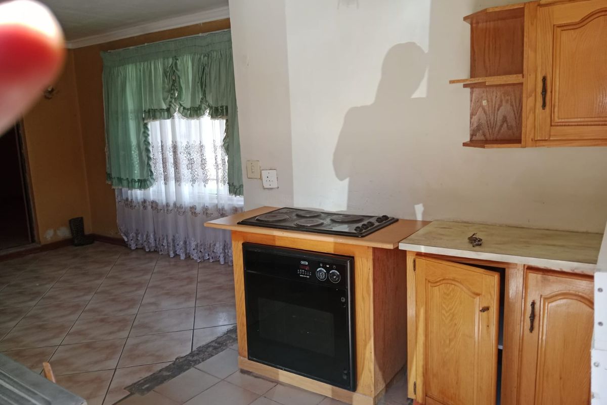 3 Bedroom Home to Rent – Sebokeng Zone 10 - Photo 4
