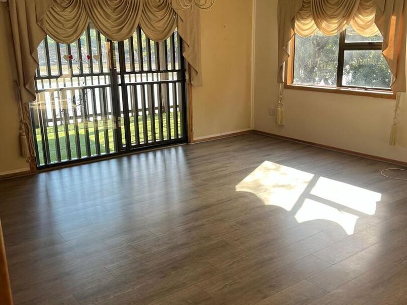 Stunning 2 Bedroom Riverfront Home in Vaaloewer -Perfect Investment or holiday Retreat - Photo 6