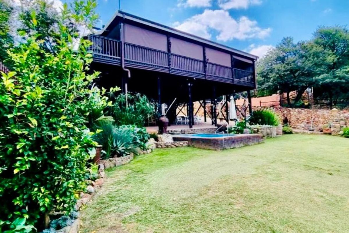 Stunning 2 Bedroom Riverfront Home in Vaaloewer -Perfect Investment or holiday Retreat - Photo 4