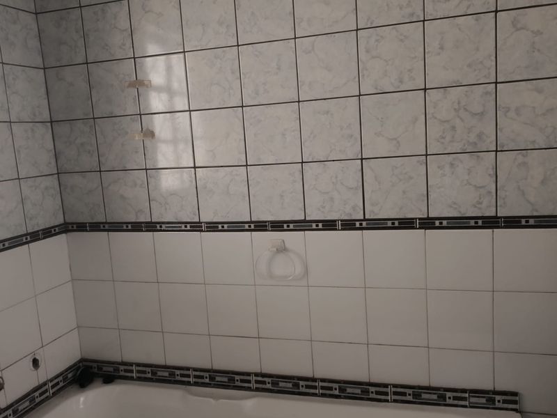 Spacious family home for sale - Photo 6