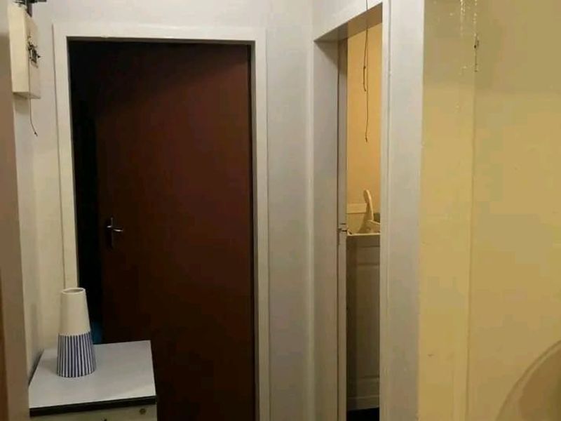 🏡 **FLAT FOR SALE – PERFECT STARTER HOME OR INVESTMENT!** 🏡 - Photo 2