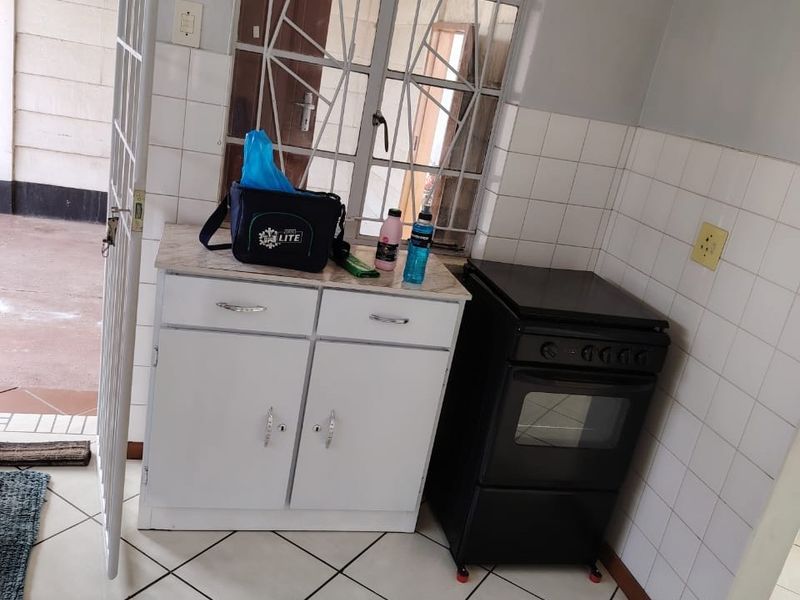 Charming 2 Bedroom Home To Let – Vaal Power Holdings - Photo 4