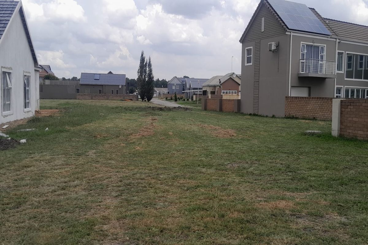 Build Your Dream Home in Riverspray Lifestyle Estate - Photo 3