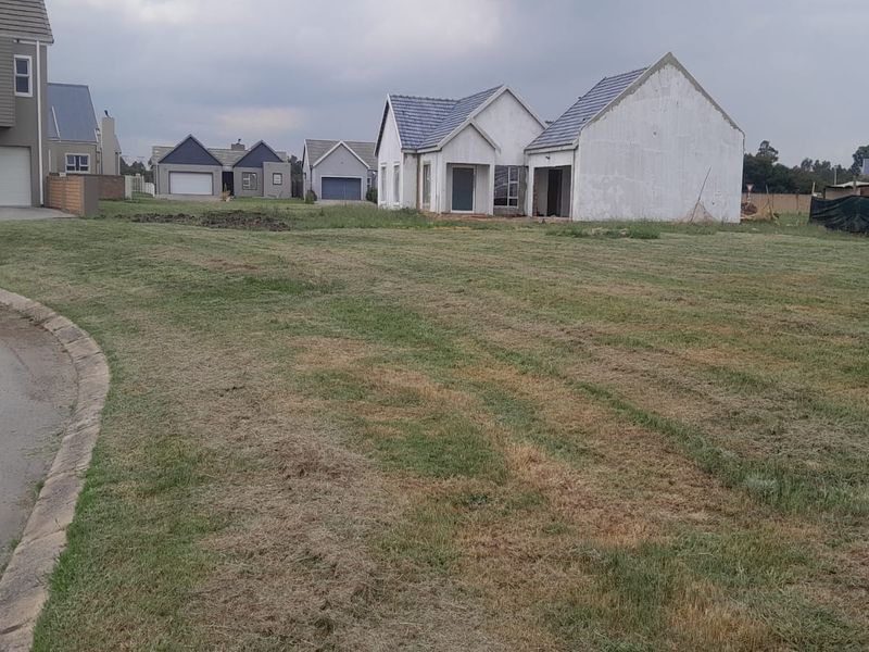 Build Your Dream Home in Riverspray Lifestyle Estate - Photo 1