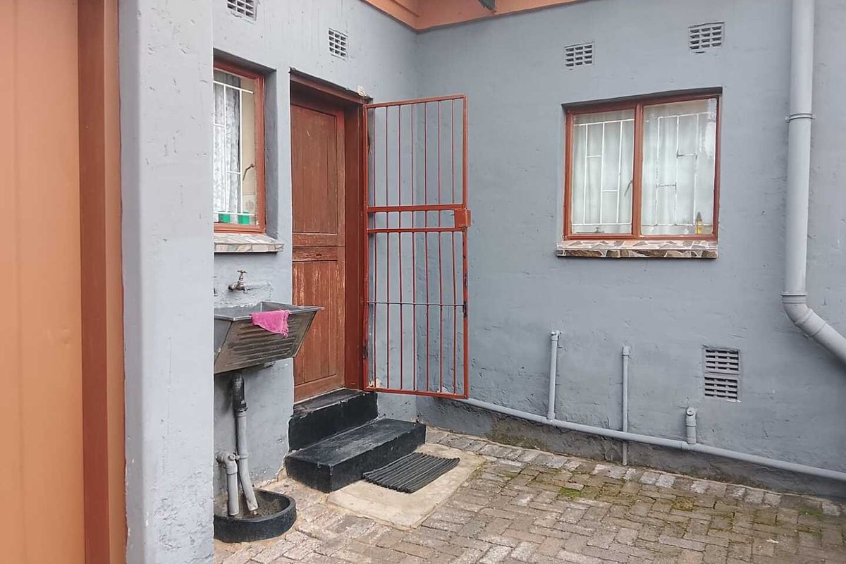 Spacious family home in Bedworthpark - Photo 4