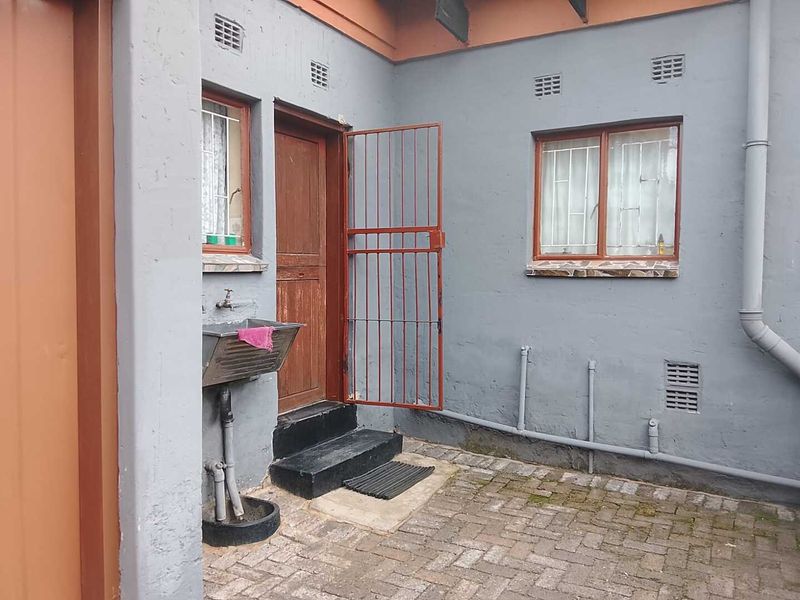 Spacious family home in Bedworthpark - Photo 4