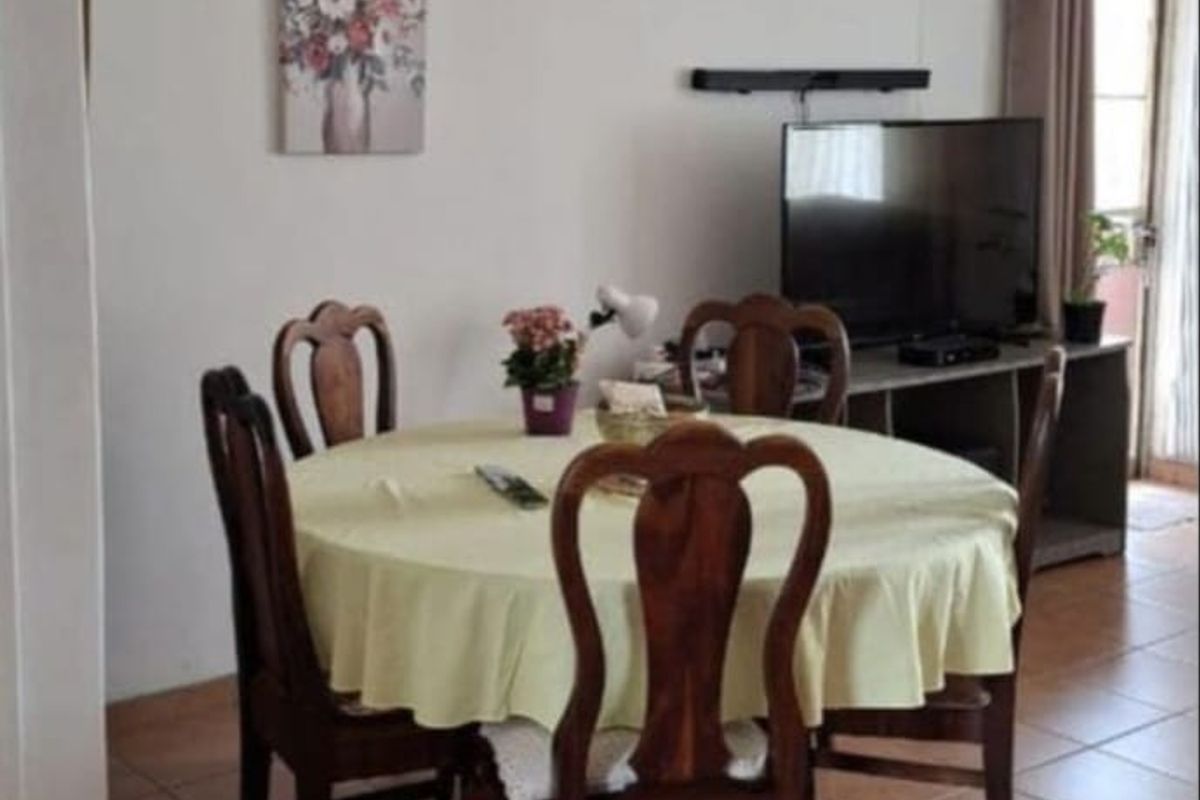Spacious 2-Bedroom Apartment Next to Vaal Mall - Photo 3