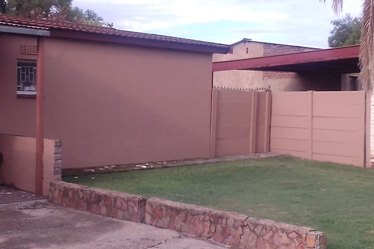 🏡 Property for Sale – Comfortable Family Home! - Photo 2