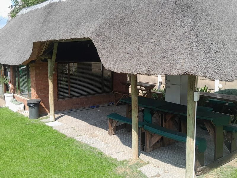 Prime 8-Bedroom Investment Property Opposite Bedworth Centre – Fully Furnished Guest House Setup - Photo 2